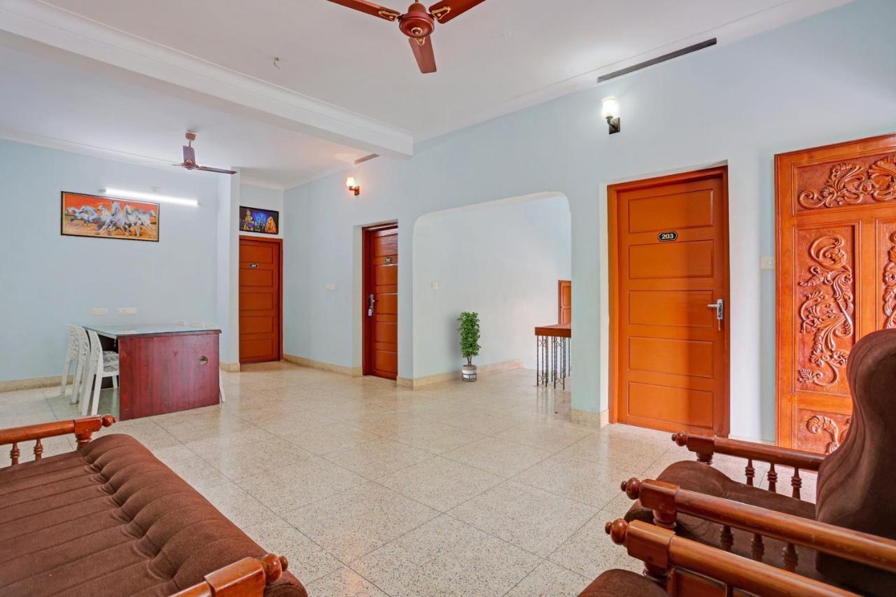 Flagship Hotel Adara Residency Thiruvananthapuram Exterior foto